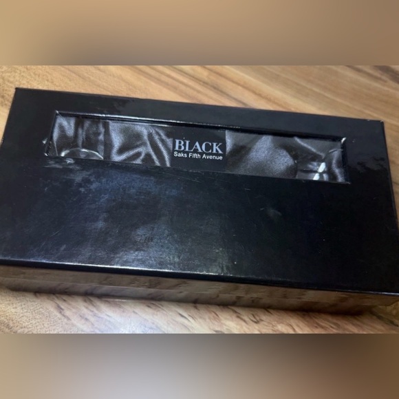 Saks Fifth Ave Crystal Cut Perfume Bottles Lot Of 3 Geometric Facets Signed Rare - Picture 12 of 12